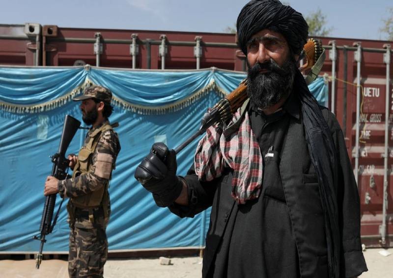 Taliban weighs using US mass surveillance plan, met with China's Huawei