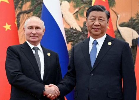 China must stop aiding Russia if it seeks good relations with West, Nato says
