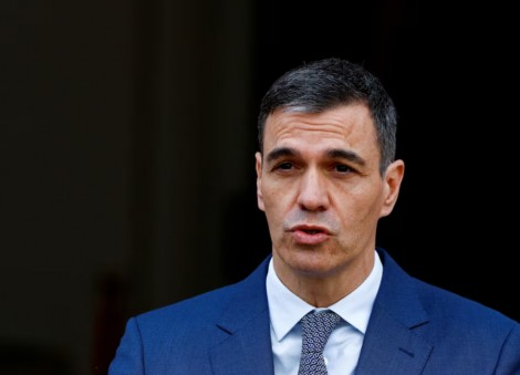 Pedro Sanchez stays on as Spain's prime minister after weighing exit