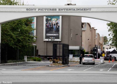 North Korea surfaces in Sony investigators' probe into hack