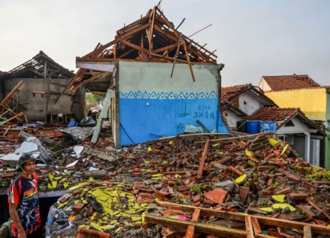 Indonesia investigates after first large-scale tornado strikes