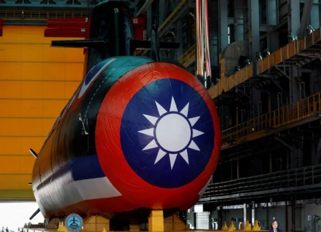 South Korea court overturns conviction against contractor on Taiwan submarines