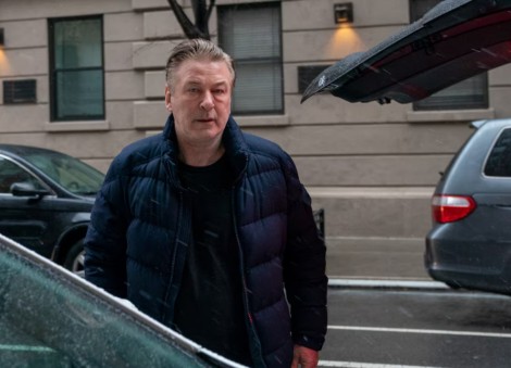 Alec Baldwin compares his cocaine addiction to drinking coffee after admitting he used the drug for two years