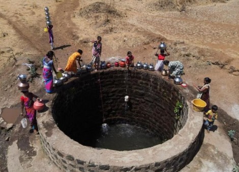 Parts of India bake in hottest April on record as heatwave kills 9