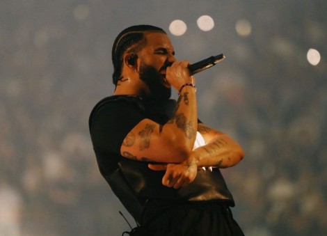 Drake denies sleeping with underage girls in newest diss track against Kendrick Lamar