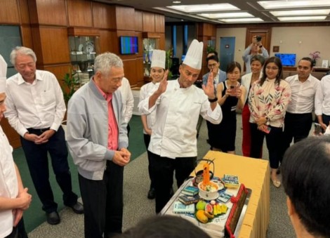 Daily roundup: PM Lee presented with 3D 'mee siam' cake on his last day of Parliament as prime minister — and other top stories today