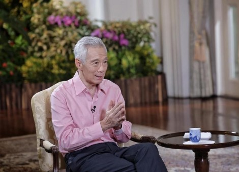 'Don't do anything crazy': PM Lee advises younger ministers to maintain their dignity on social media